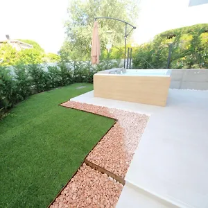 https://ca-del-mare.hotelinveneto.com